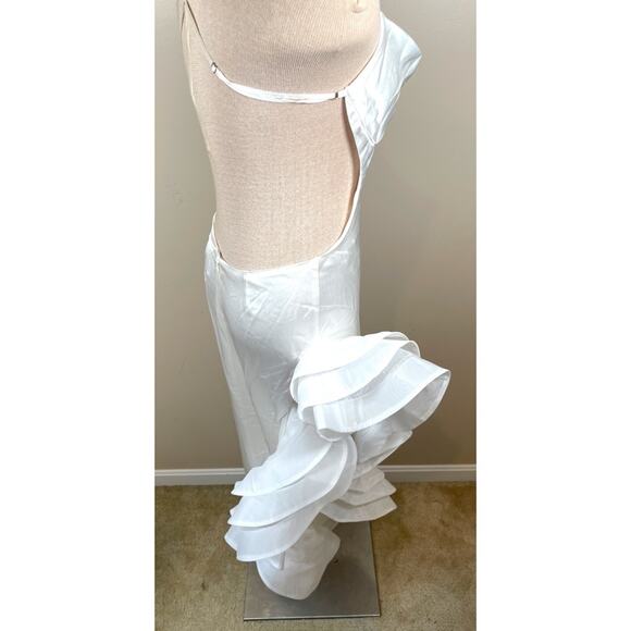Retrofete Kaitlin Ruffle High Low Cutout White Maxi Dress Size Small - Picture 9 of 14